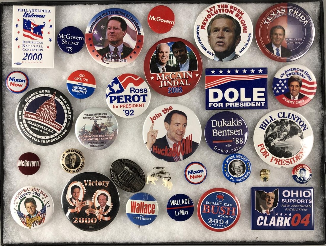 Vintage Political Buttons/Pins (1 of 5)