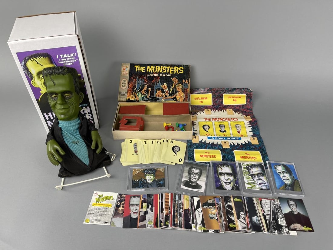 Munsters Card Game, Herman Talking Puppet, Cards (1 of 10)