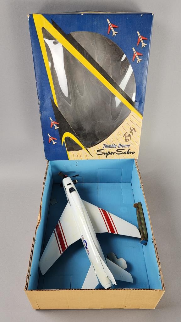 Cox Thimble-Drome Super Sabre F-100 With Box (1 of 5)
