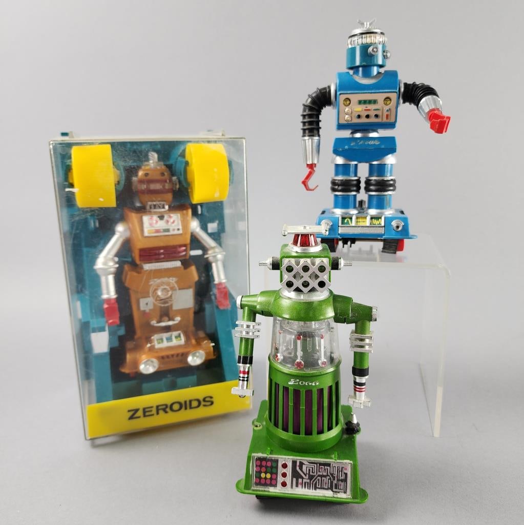 Ideal Zeroids Zobor in case, Zogg and Zerak: Zorak has a broken clip.