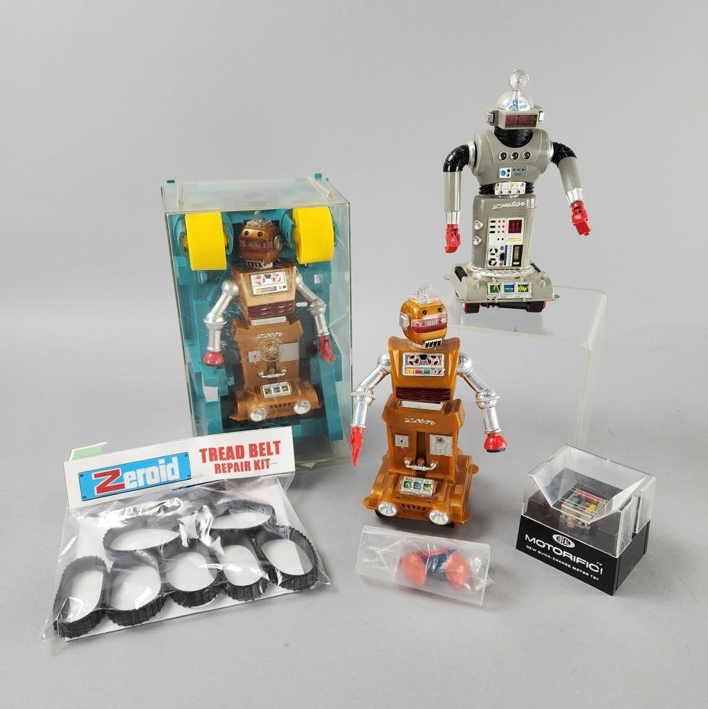 Zeroids Zobor in Case, Zobor, Zintar, Extra Motor: Ideal Toys.