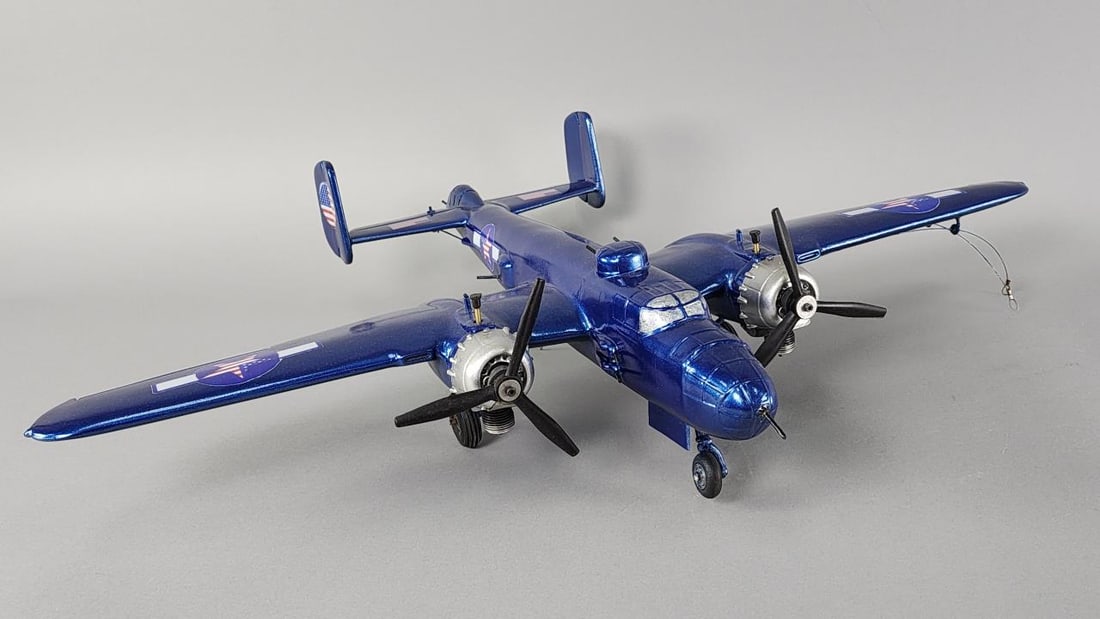 B-25 Mitchell Gas Double Engine Tether Plane (1 of 5)