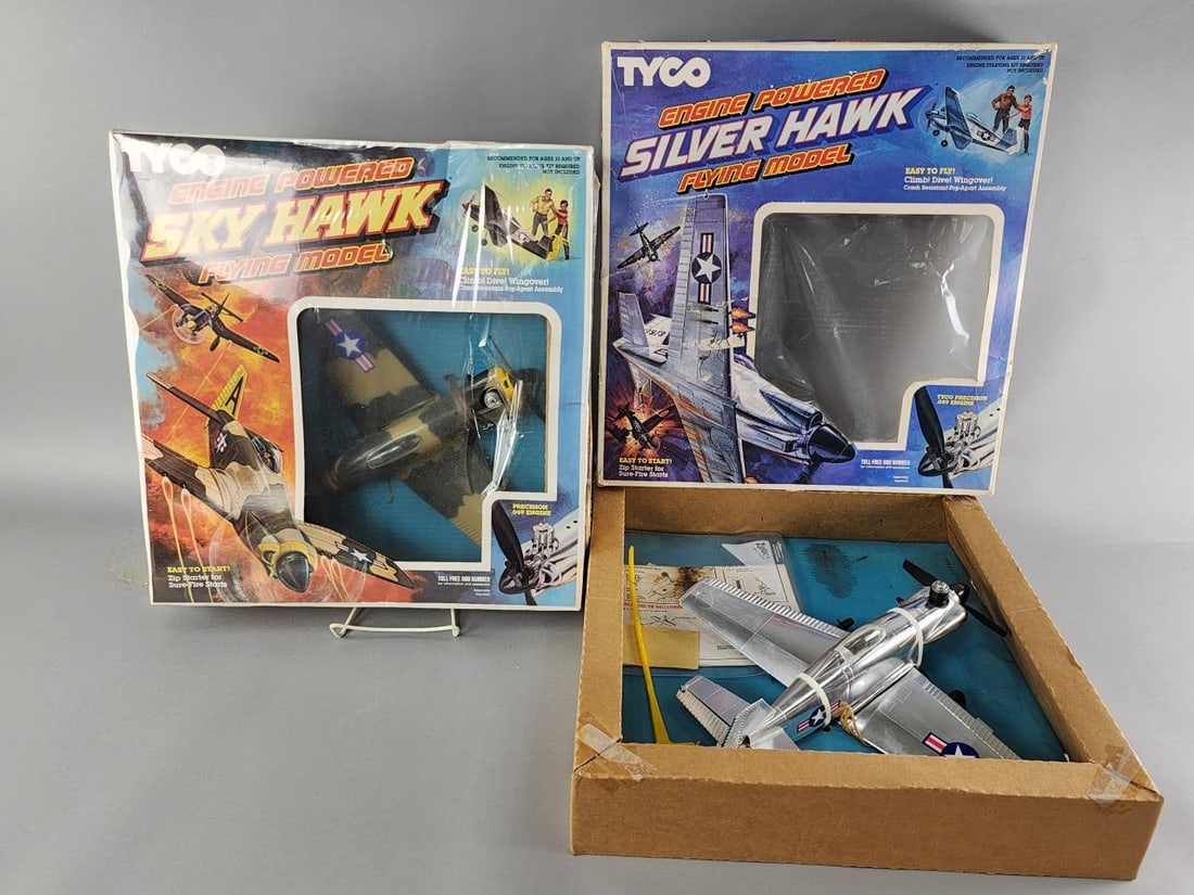 Tyco Engine Powered Sky Hawk & Silver Hawk Models (1 of 5)