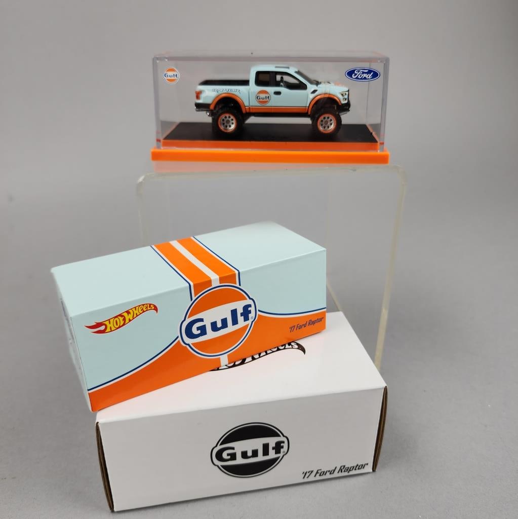 Hot Wheels Gulf '17 Ford Raptor Collector Car (1 of 8)