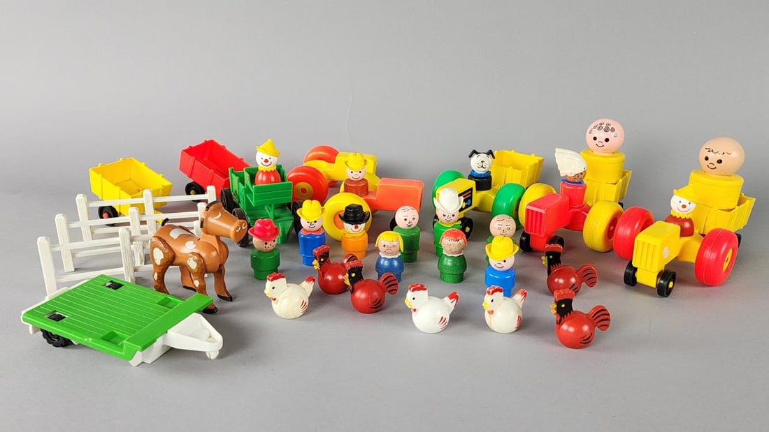 Fisher Price Play Family Farm Accessories (1 of 4)