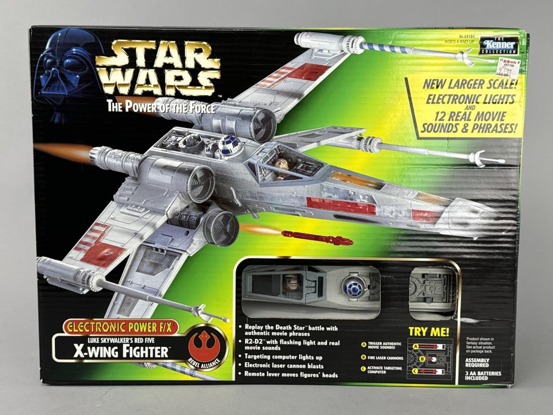 Kenner Star Wars Red Five X-Wing Fighter (1 of 2)