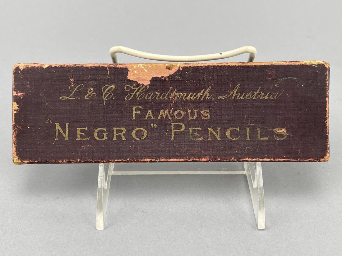 Vintage L. & C. Hardmuth The "Negro" Pencil: Vintage box of L. & C. Hardmuth, Austria - The "Negro" Pencil - with 5 of the original pencils in the box - measures 7.25" x 2.25" x .5"