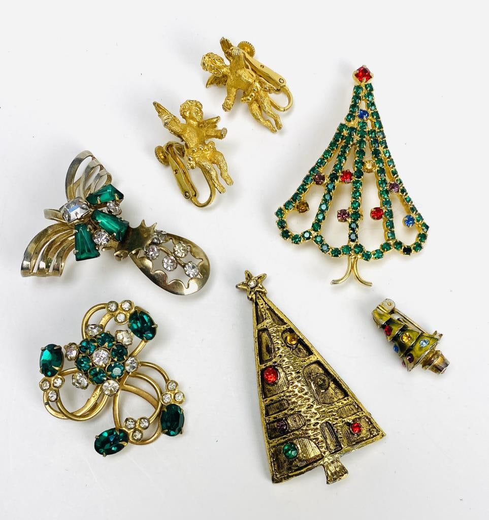 Midcentury Holiday Jewelry, Brooches and Earrings (1 of 5)