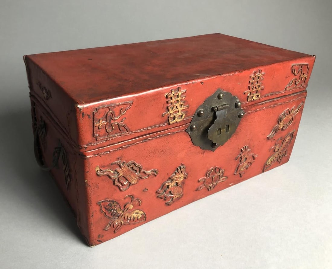 Chinese Double Happiness Dowery Chest (1 of 13)