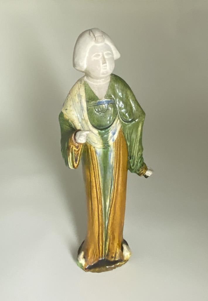 Chinese Tang Sancai Pottery Figure of a Woman (1 of 7)