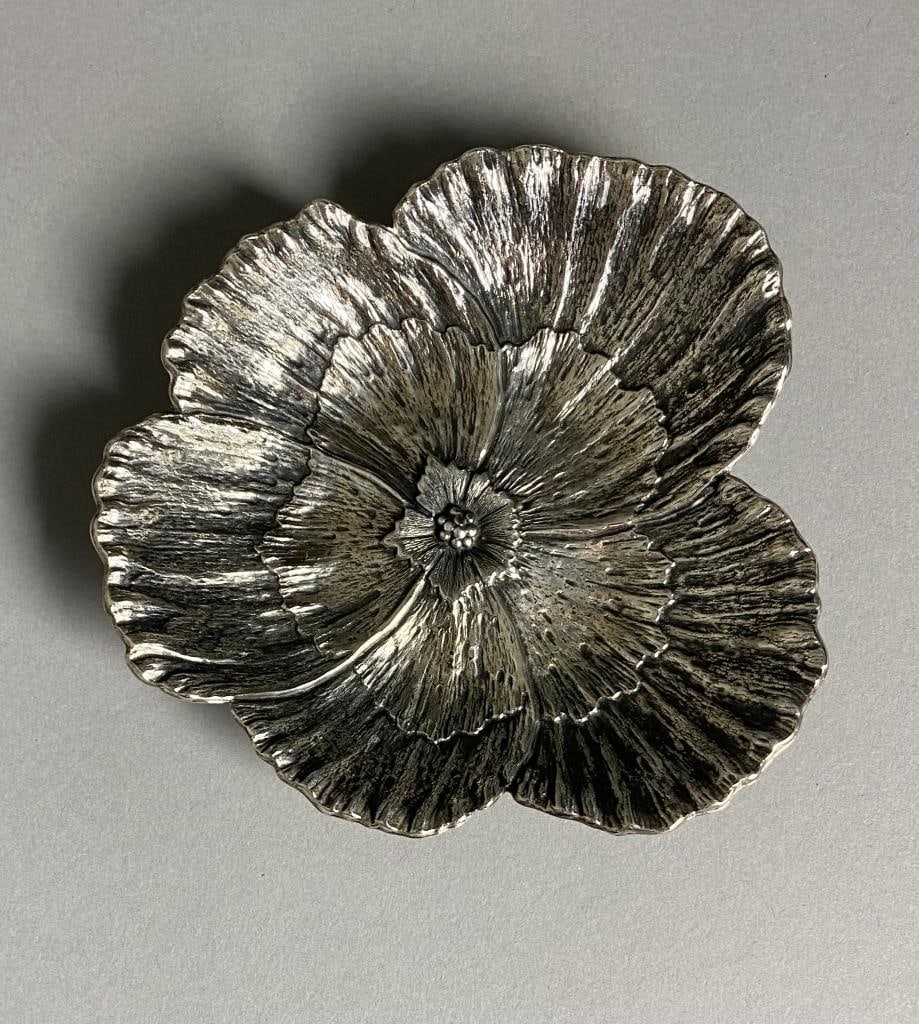 Buccellati Italian Sterling Silver Pansy Bowl 5": Gianmaria Buccellati silver Pansy dish with original box and paperwork, 5" dia., 86 grams sterling, marked with 925, Italian silver hallmark, and maker's signature.