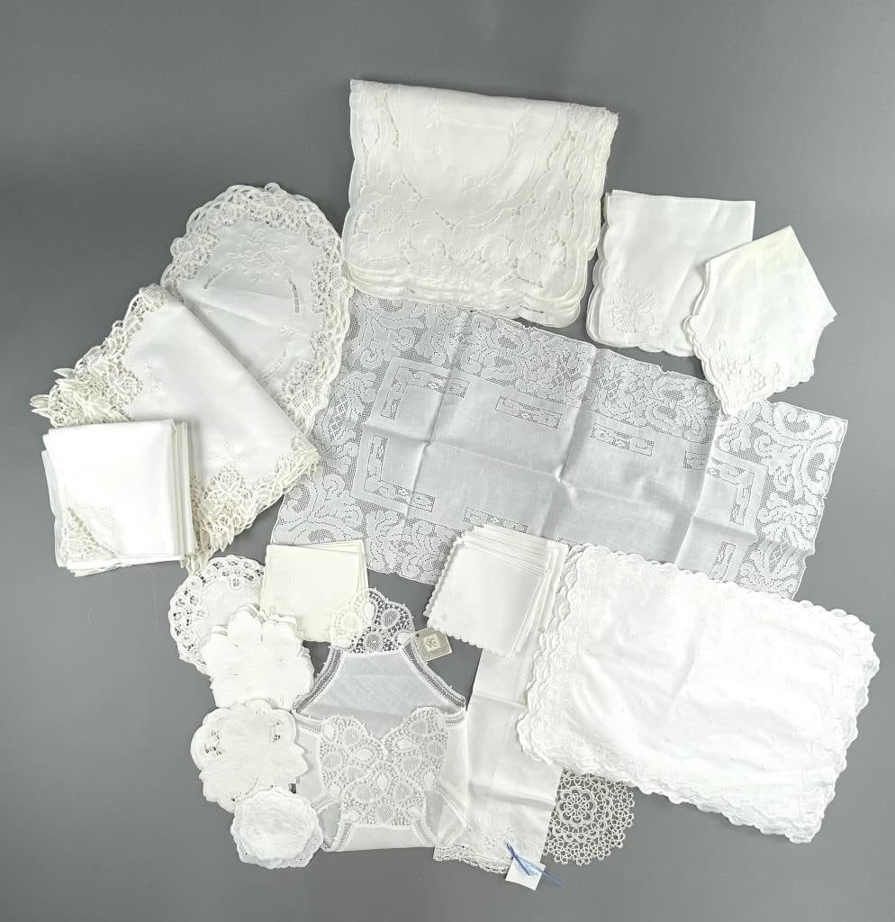 Lace,Tatted, Embroidered & Cutwork Table Linens: Wide variety of fine table linens, placemats, napkins, table runner, coasters, bread basket cloths, some new with tags, and the rest in very good condition with only 2-3 pieces having slight discolora