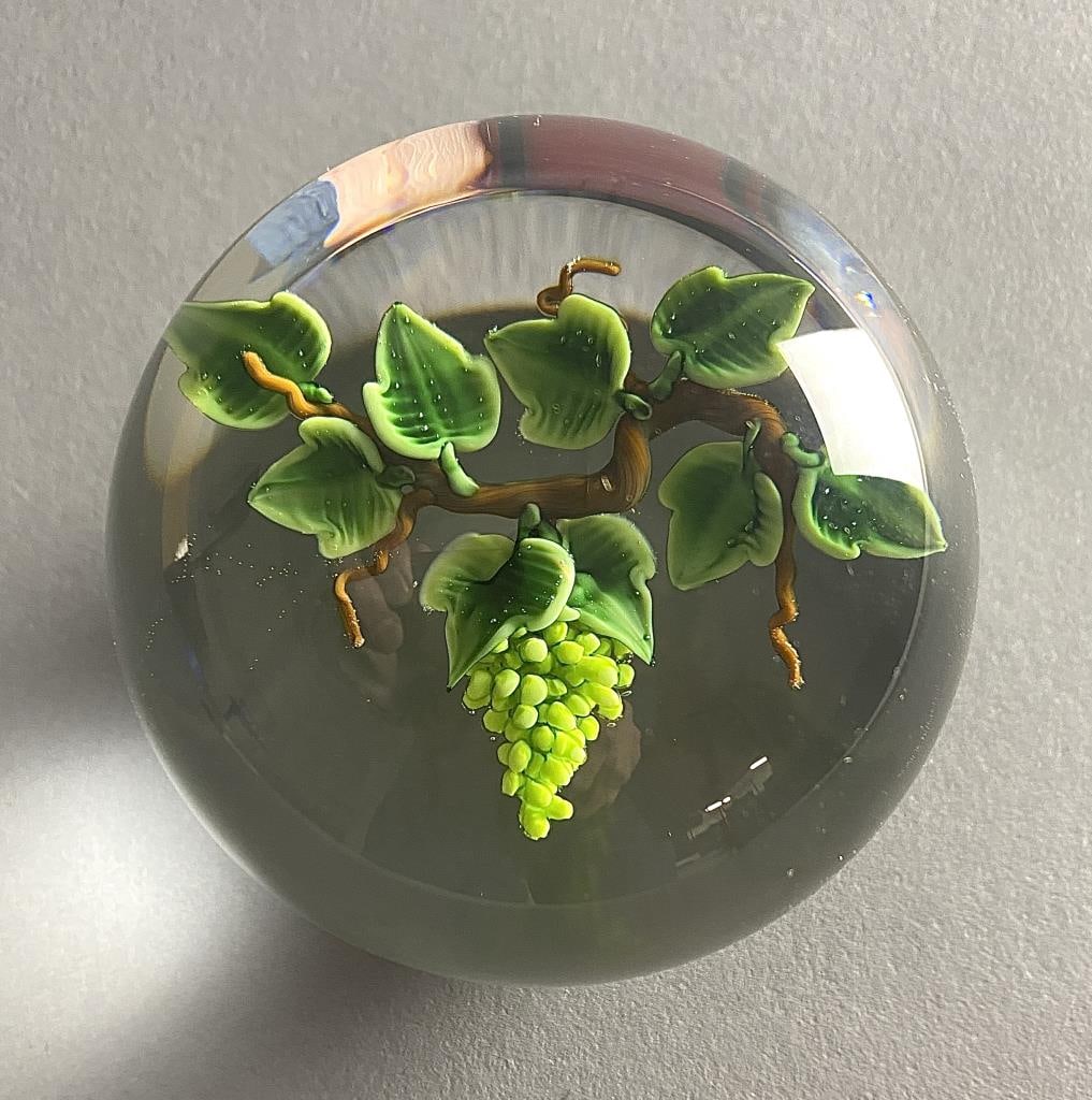 Randall Grubb Paperweight Grapes on Vine (1 of 4)