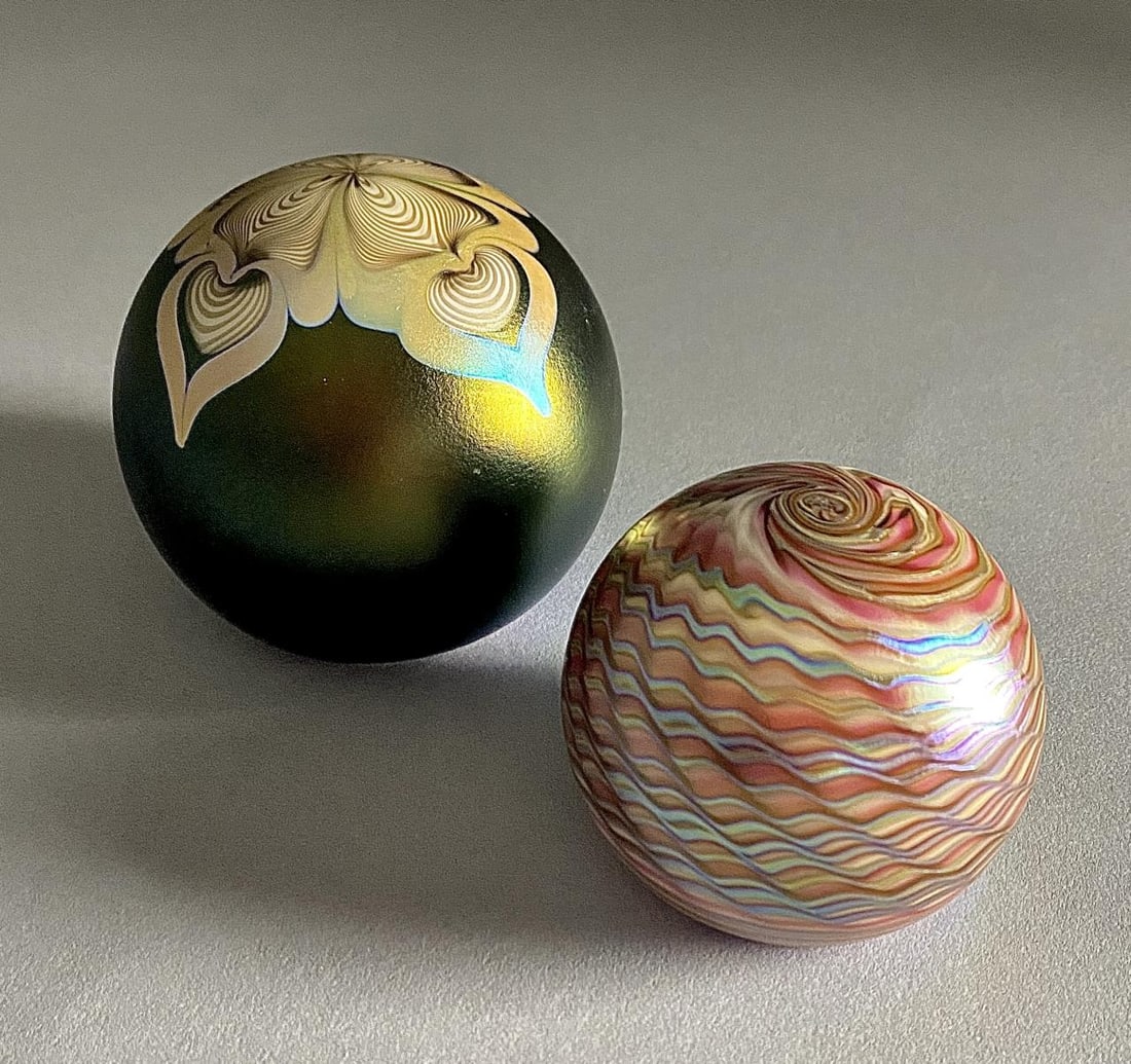2 Stuart Abelman Paperweights (1 of 6)