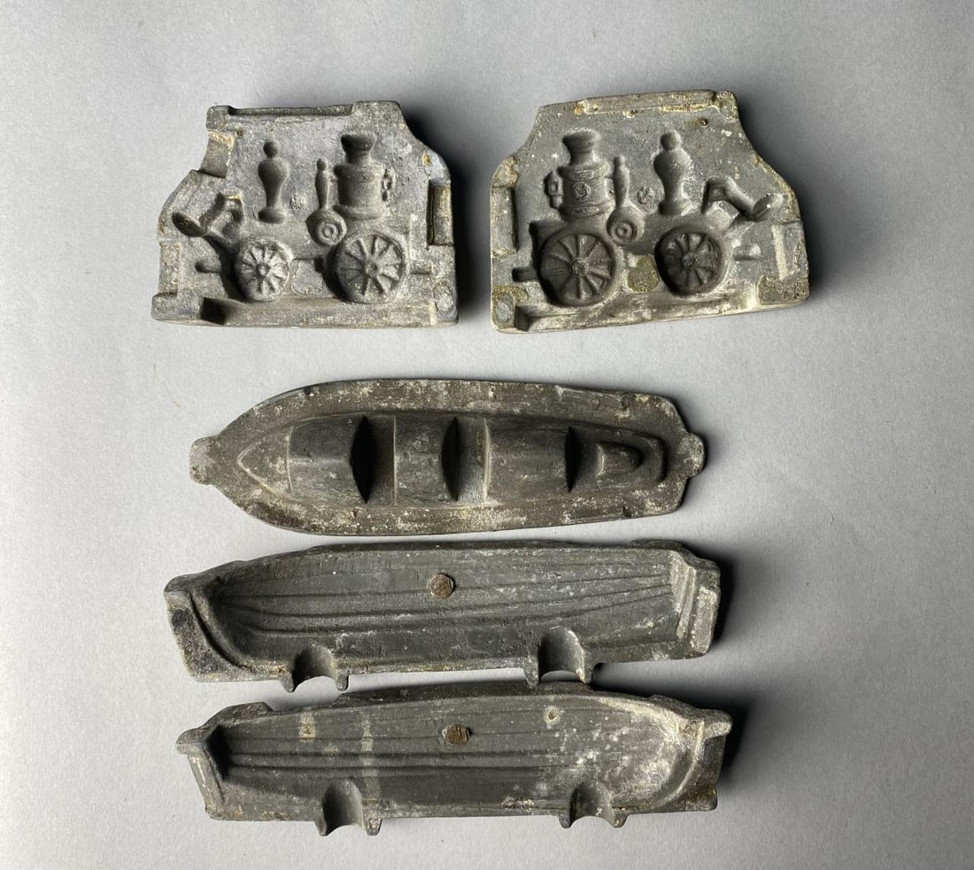 2 Antique Pewter Hard Candy Molds Train & Sub (1 of 3)