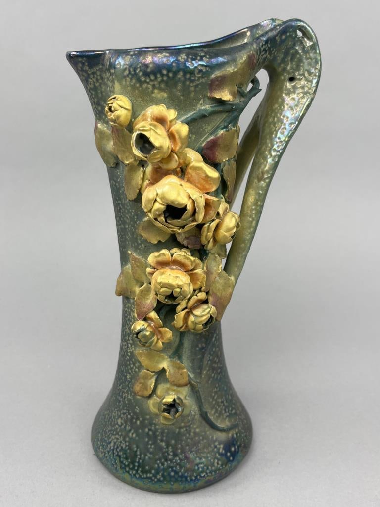 Amphora Majolica Vase Paul Dachsel Austria: Amphora vase measures 5" x 3" x 9.5".
