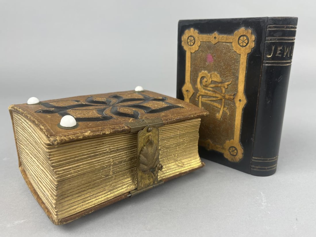 Antique Victorian Mini Photo Album & Jewelry Box (1 of 6)