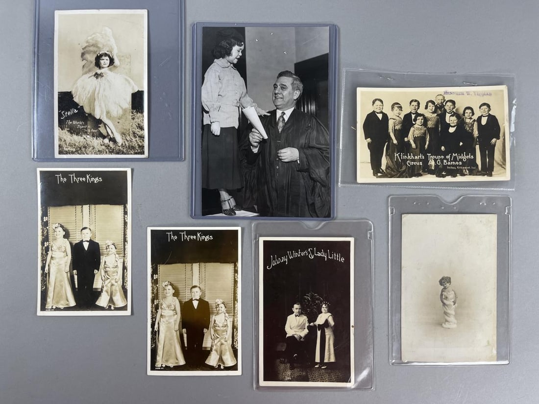 6 Midget Postcards & 1 Promotional Photo Of Stella: Each postcard measures 3.5" x 5.5". Photo of Stella Royal measures 5" x 7".