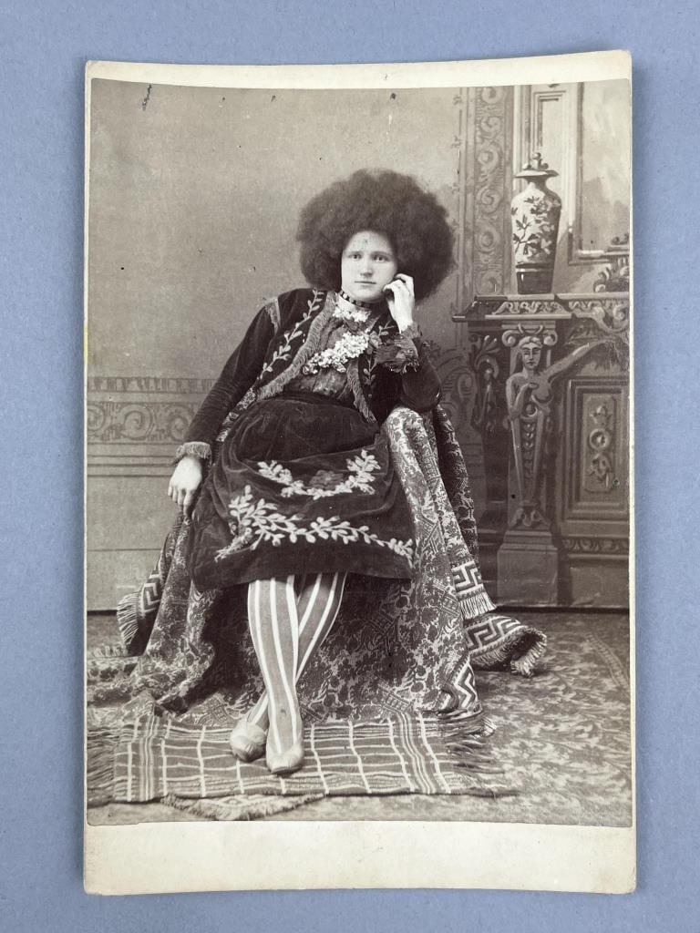 Circassian Beauty P.T. Barnum Circus CDV 1880's (1 of 2)