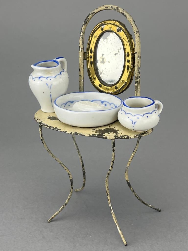 Early 20Th C. Vanity & Chamber Set (1 of 5)