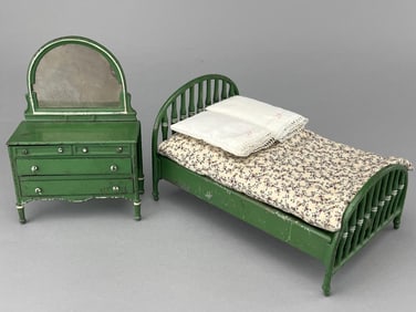 Arcade Cast Iron Bed And Dresser, #692B