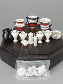 13 Pc. Porcelain, Modern