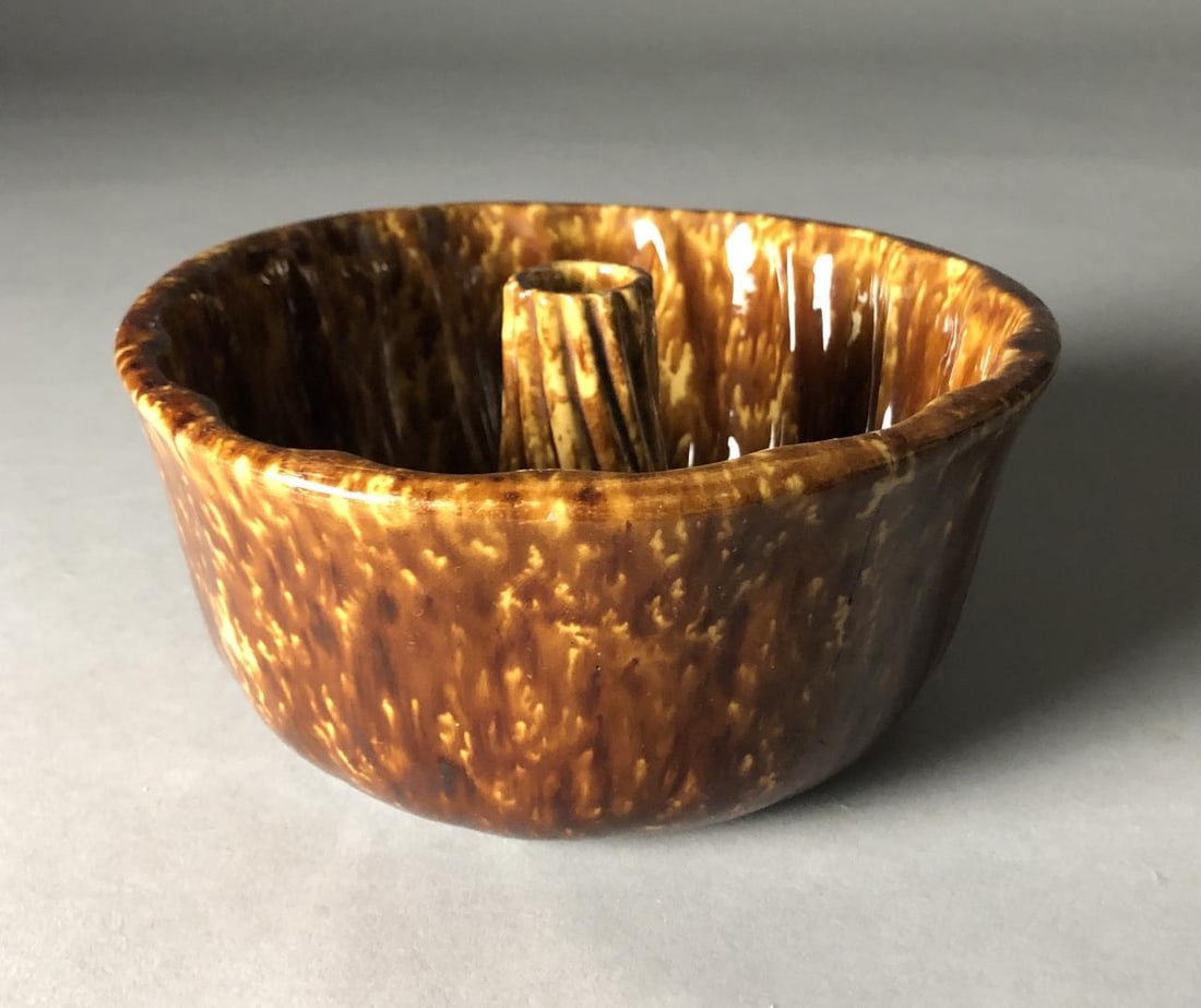 Rockingham Glaze Yellow Ware 8" Mold 19th C. (1 of 6)