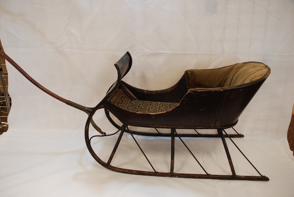 Antique Child's Pull Sleigh: 34.75" runners, 18.25"W, 22" H(top of sleigh) handle approx. 34"L As found Original Condition