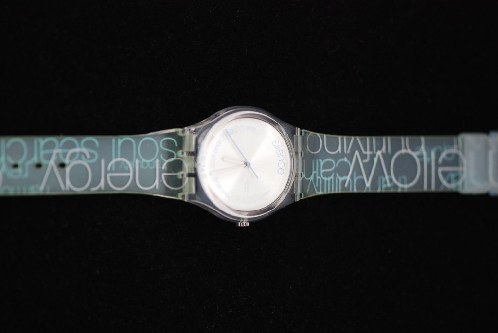 Vintage Swatch New In Case Wrist Watch: New In Case Model 8482