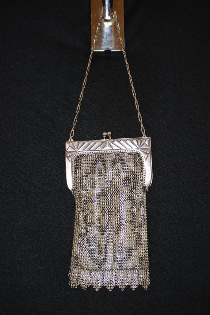 Antique Art Deco Chain Mail Purse: Made by Whiting & Davis Co Mesh Bags
