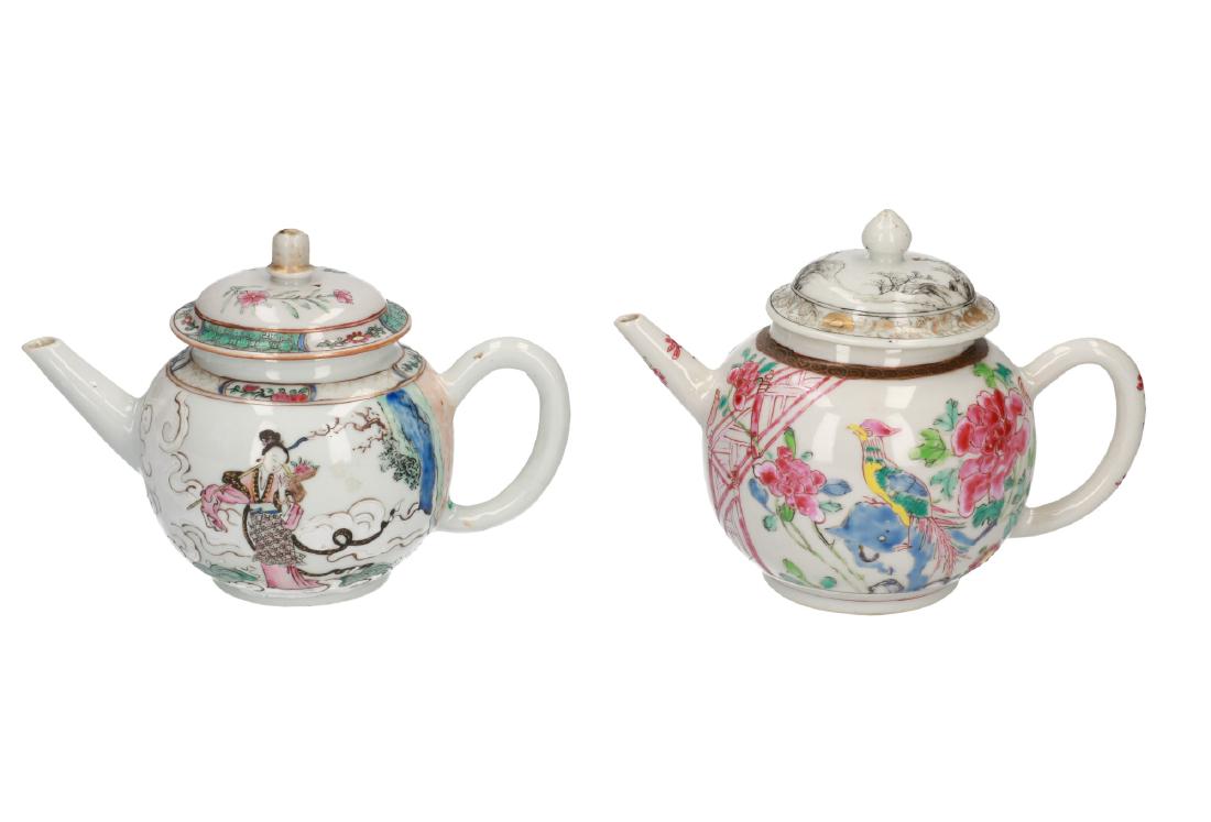 A lot of two Famille Rose porcelain teapots. One (1 of 12)