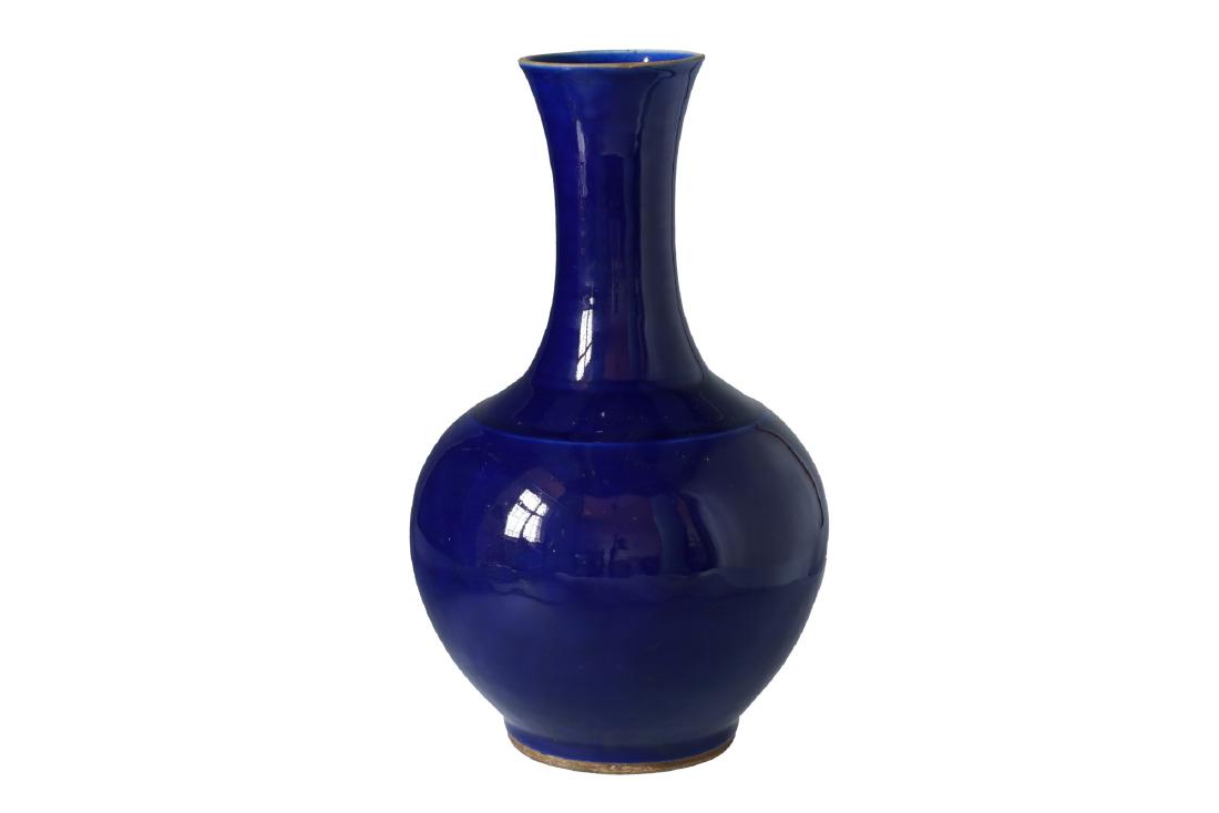 A blue glazed porcelain vase. Unmarked. China, 19th (1 of 3)