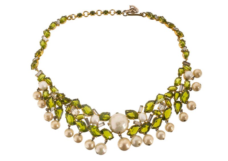 A Christian Dior goldtone neckalce set with green (1 of 1)