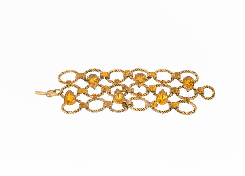 An Yves Saint Laurent (attributed to) goldtone link (1 of 1)