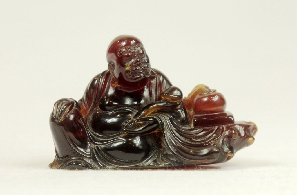 Chinese Amber Carved Figure of Buddha (1 of 5)
