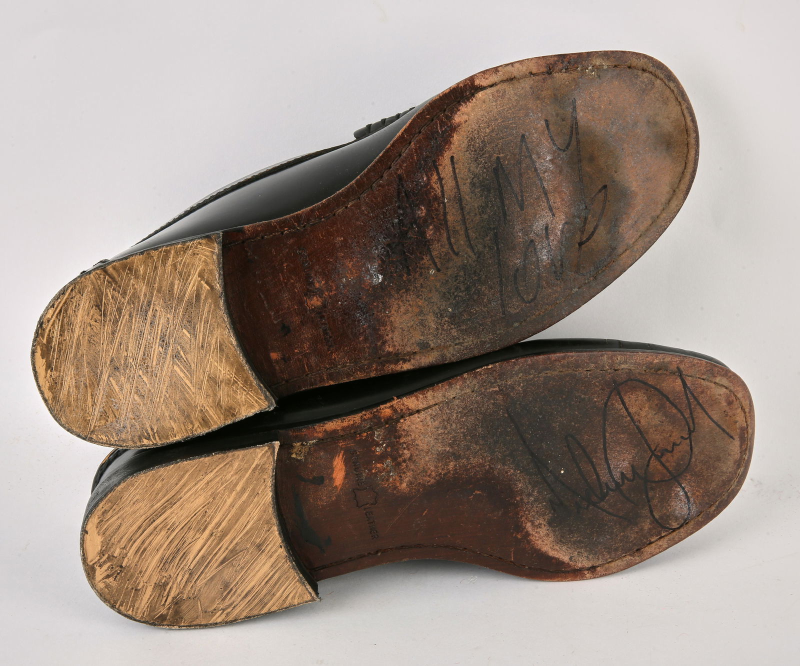 Michael Jackson - A pair of black loafers by Flors (1 of 4)