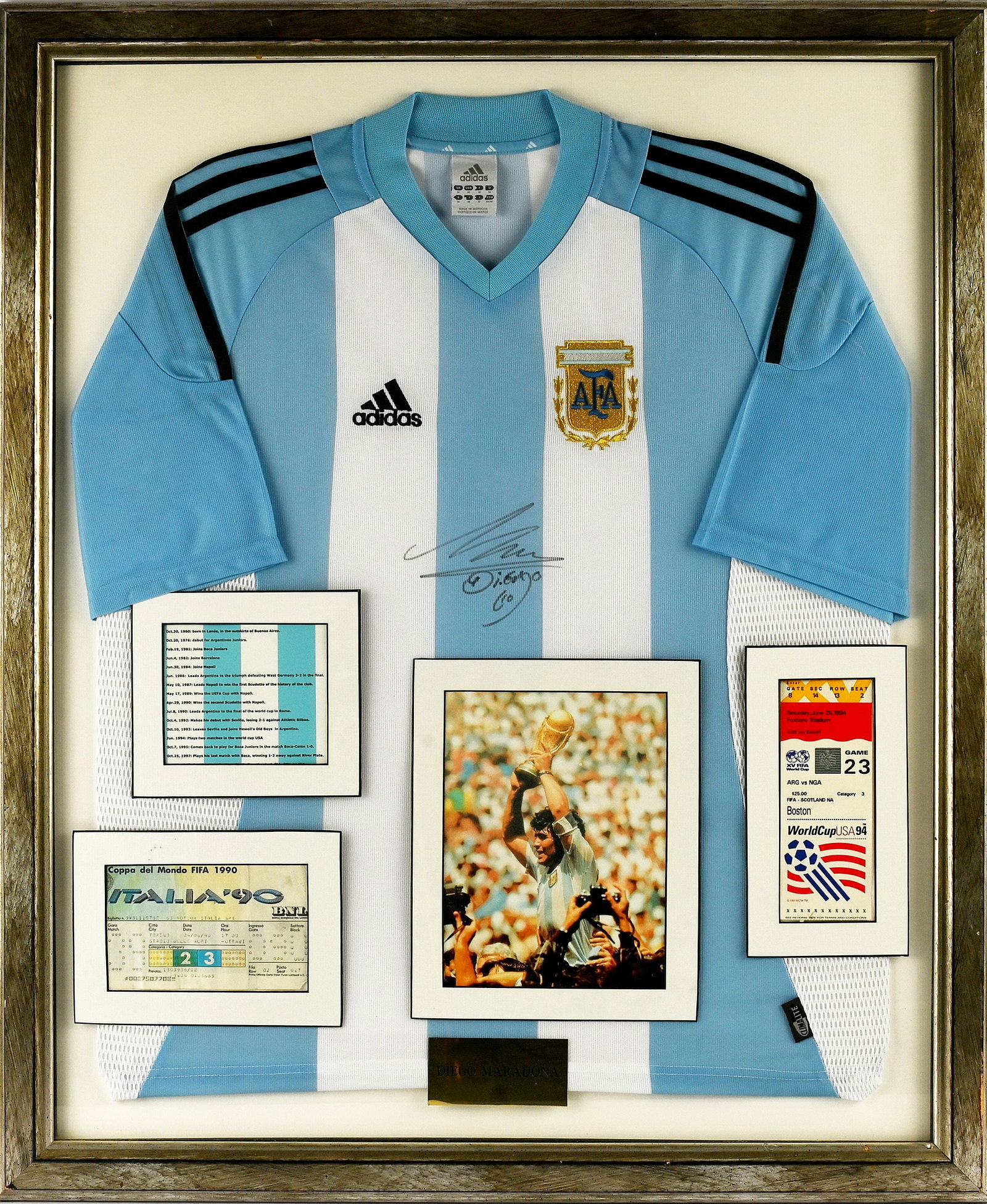 Maradona Signed Argentina Shirt, Displayed with 19 (1 of 1)