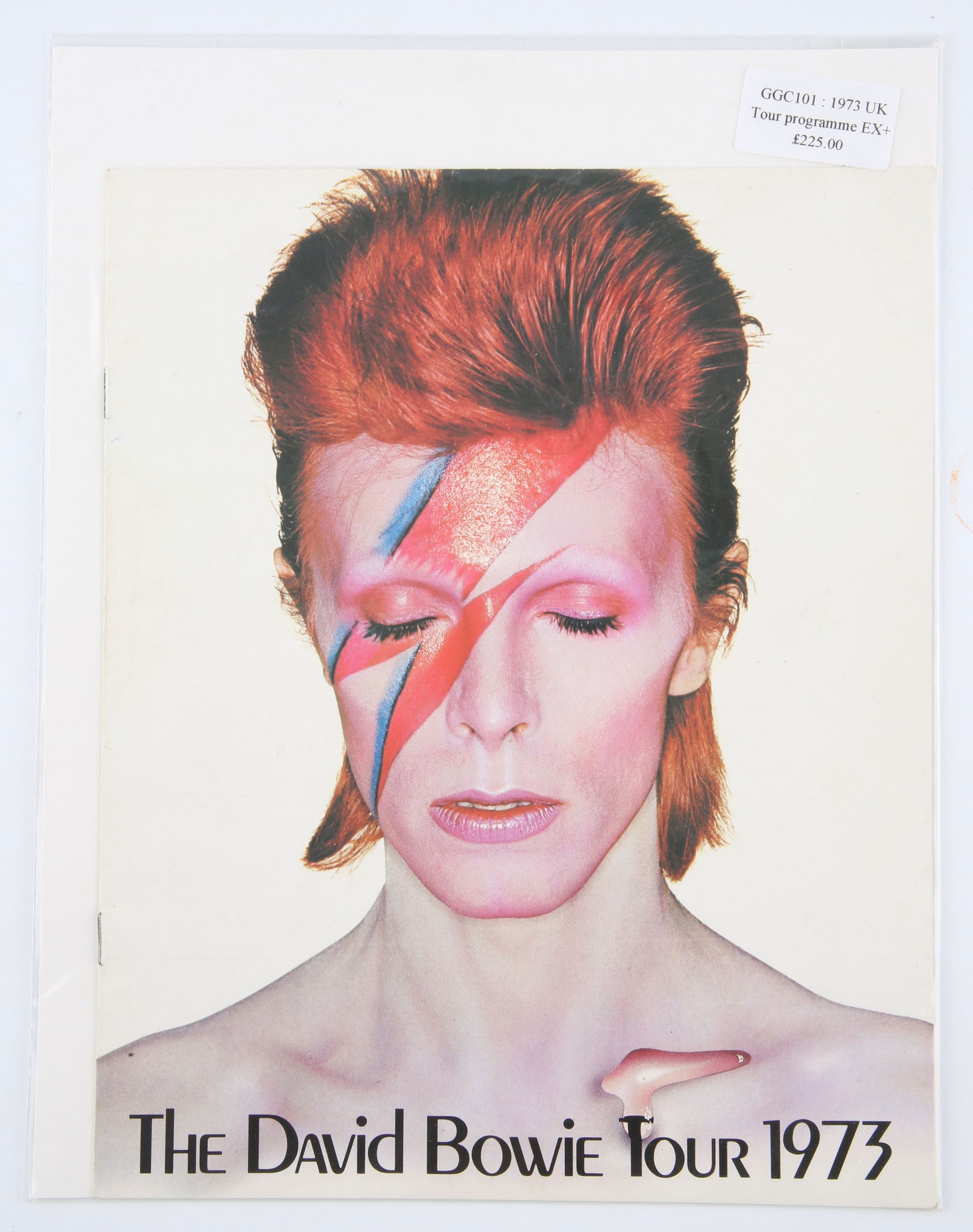 David Bowie (1973) - UK Tour Programme The David B: David Bowie (1973) - UK Tour Programme The David Bowie Tour, 1973. Original tour programme in plastic sleeve. (1) Item is in original vendor packaging, has been informally graded: EX+ with a £225