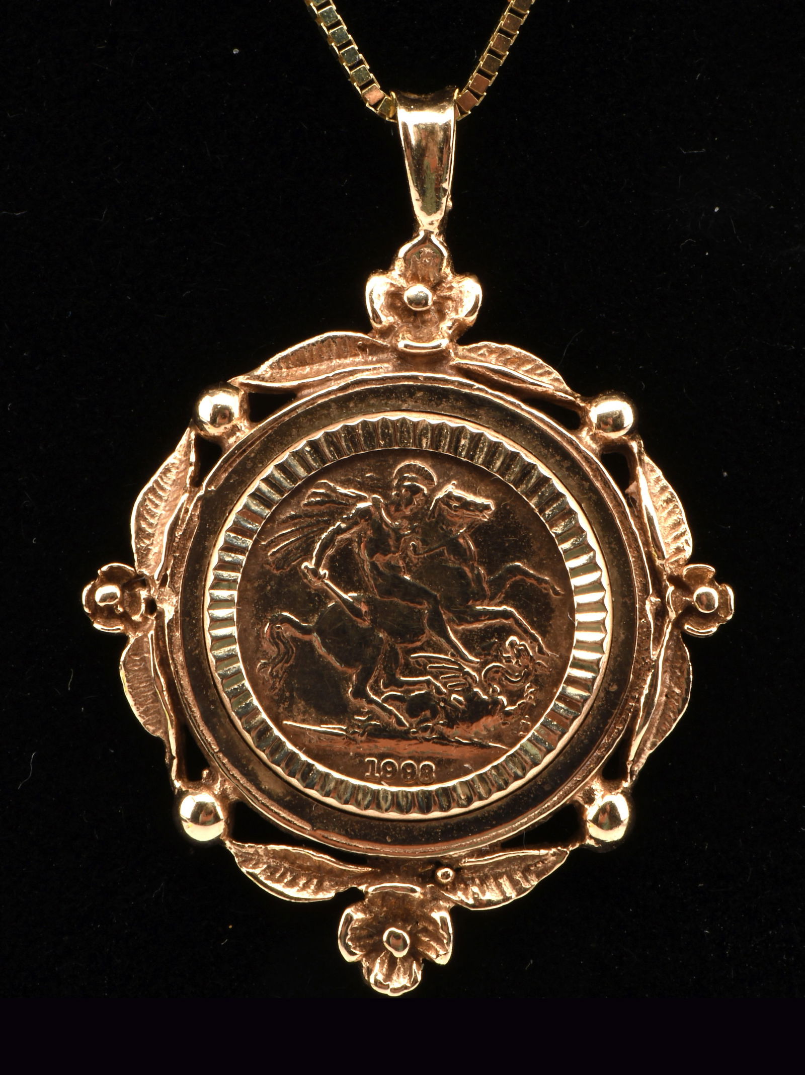 1998 quarter sovereign pendant,  with 9 ct pendant (1 of 1)