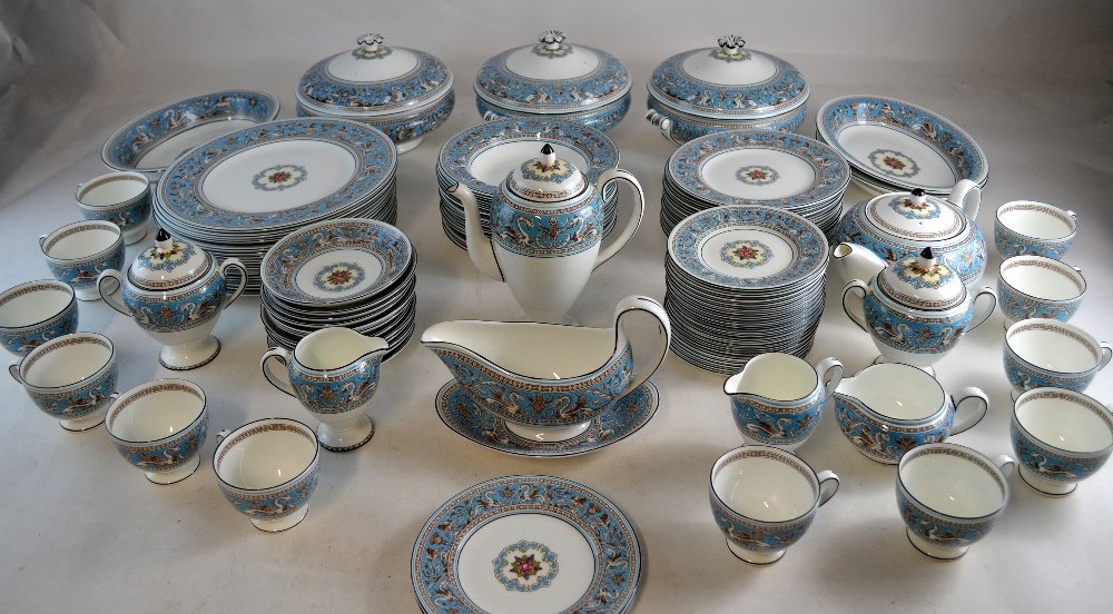 Extensive Wedgwood Florentine pattern dinner, tea and: Extensive Wedgwood Florentine pattern dinner, tea and coffee service in turquoise, comprising three circular vegetable dishes and covers, three oval dishes, thirteen dinner plates 11", twelve cereal b