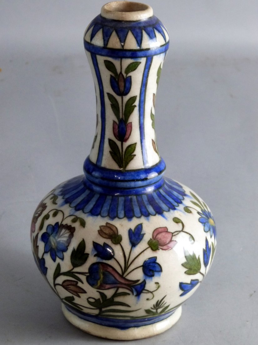 Islamic iznik pottery vase decorated with flowers 10in.: Islamic iznik pottery vase decorated with flowers 10in. (25cm)