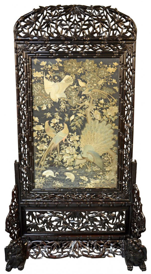 Late 19th/ early 20th century Chinese silk screen