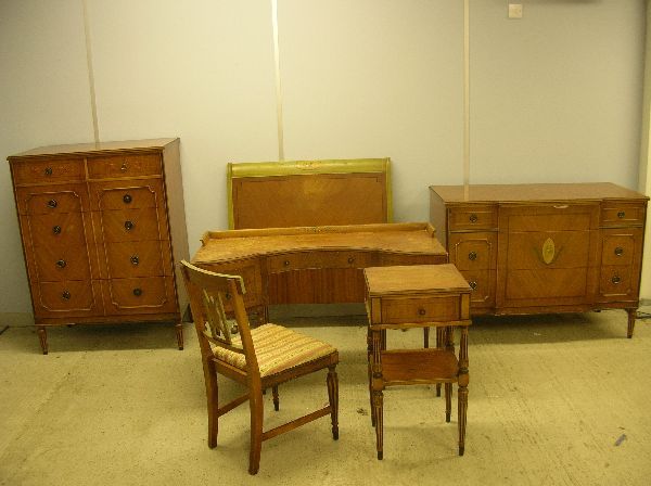 Mid-20th century American suite of bedroom: Mid-20th century American suite of bedroom furniture Robert Irwin Company, Grand Rapids: Satinwood and painted suite comprising chest of two short and four long drawers 37" wide, dressing table with f