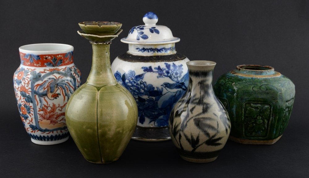 Chinese blue and white vase with floral decoration and (1 of 1)