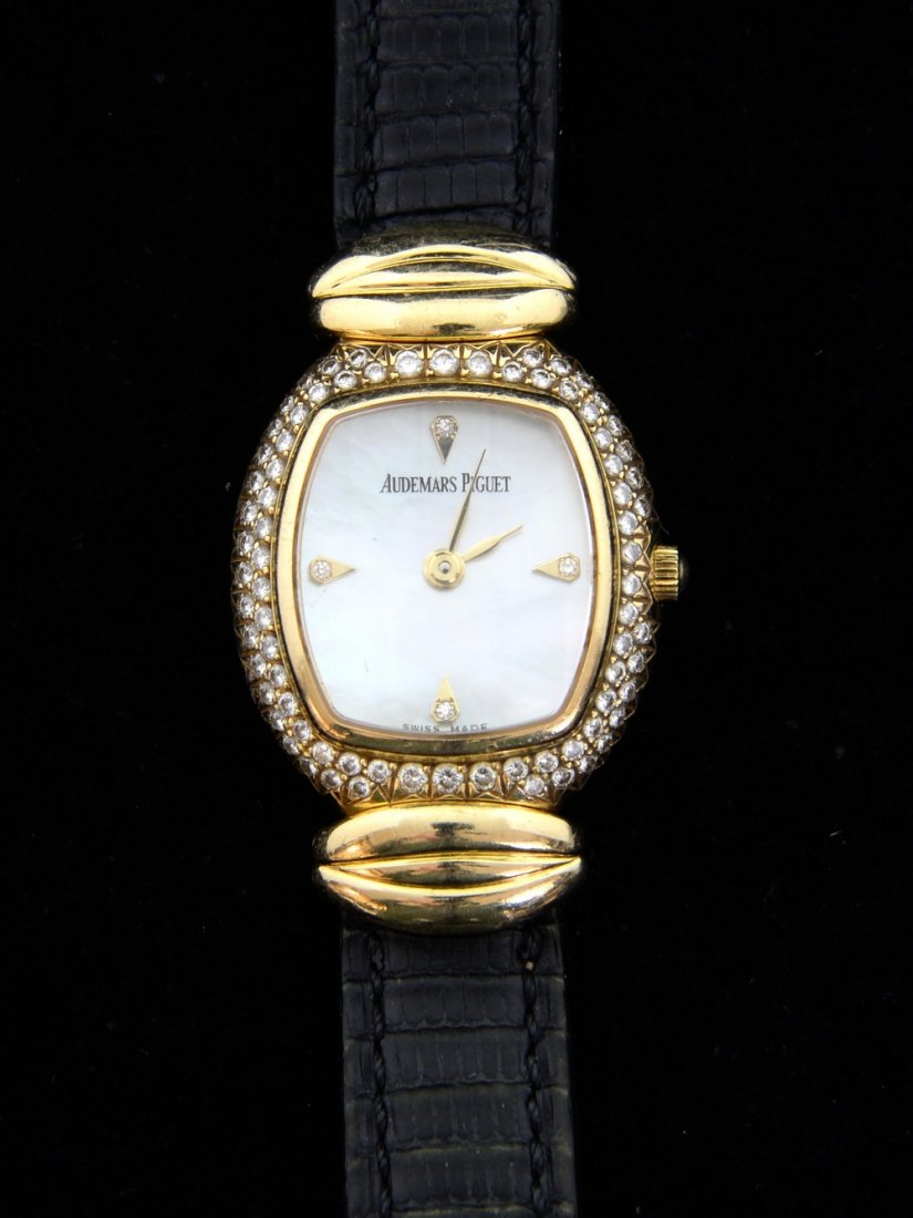 Lady's Audemars piguet Audemarine 18ct g (1 of 2)