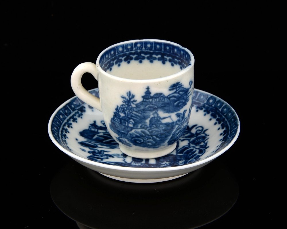 Late 18th century Caughley miniature blu (1 of 3)