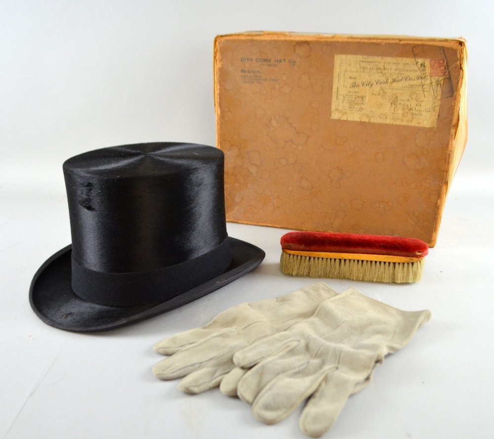 Top hat by The City Cork Hat Co Ltd., in: Top hat by The City Cork Hat Co Ltd., in original box with brush and gloves,