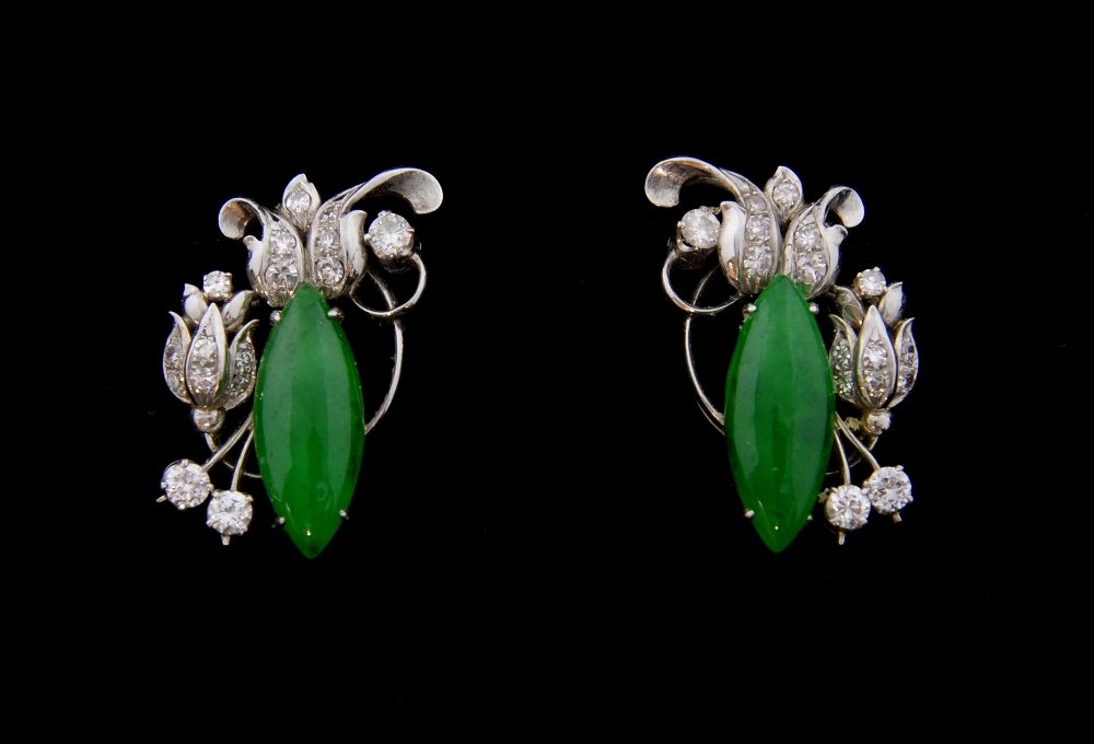 Jade and diamond earrings, in the form of a flower with (1 of 1)