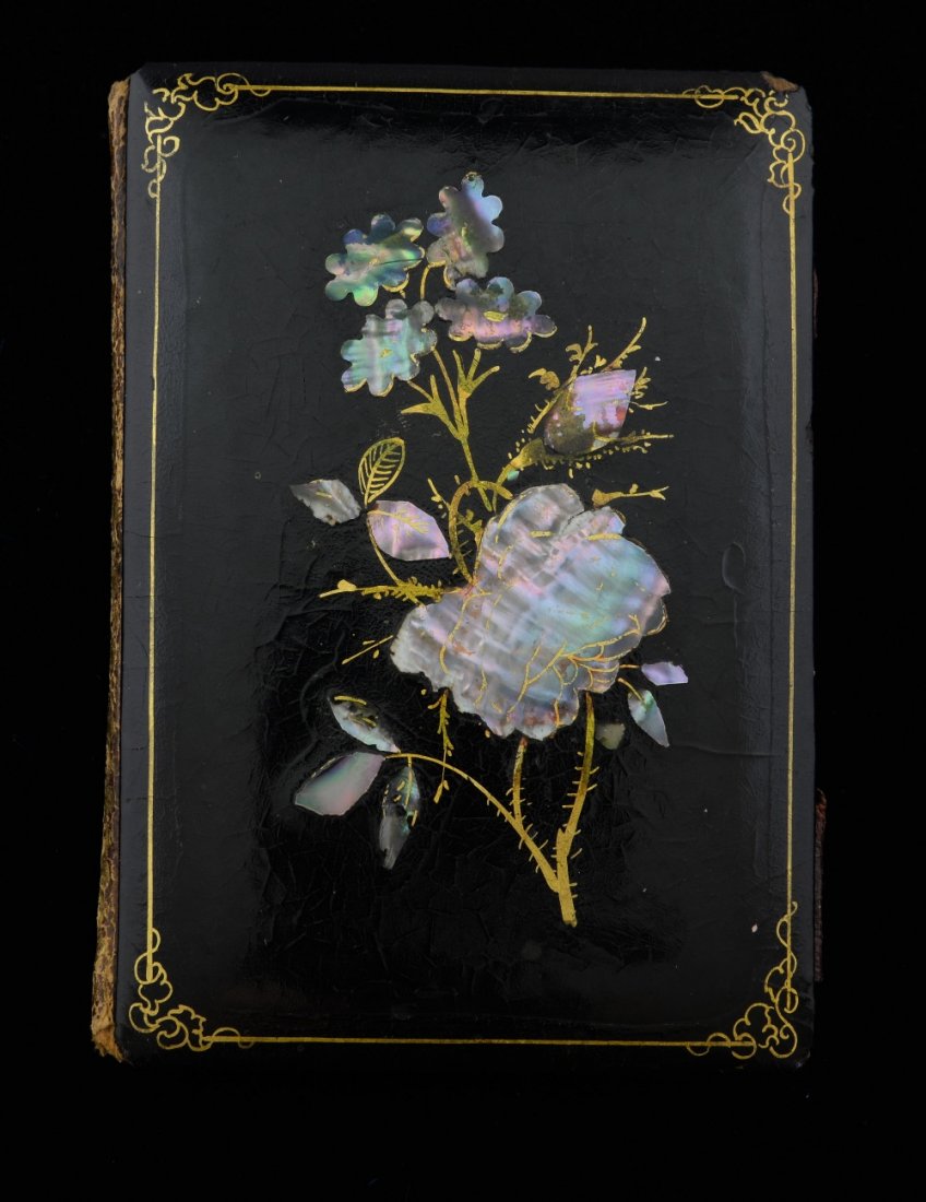 Papier Mâché , gilt and mother of pearl note case, 10 x: Papier Mâché , gilt and mother of pearl note case, 10 x 7cm