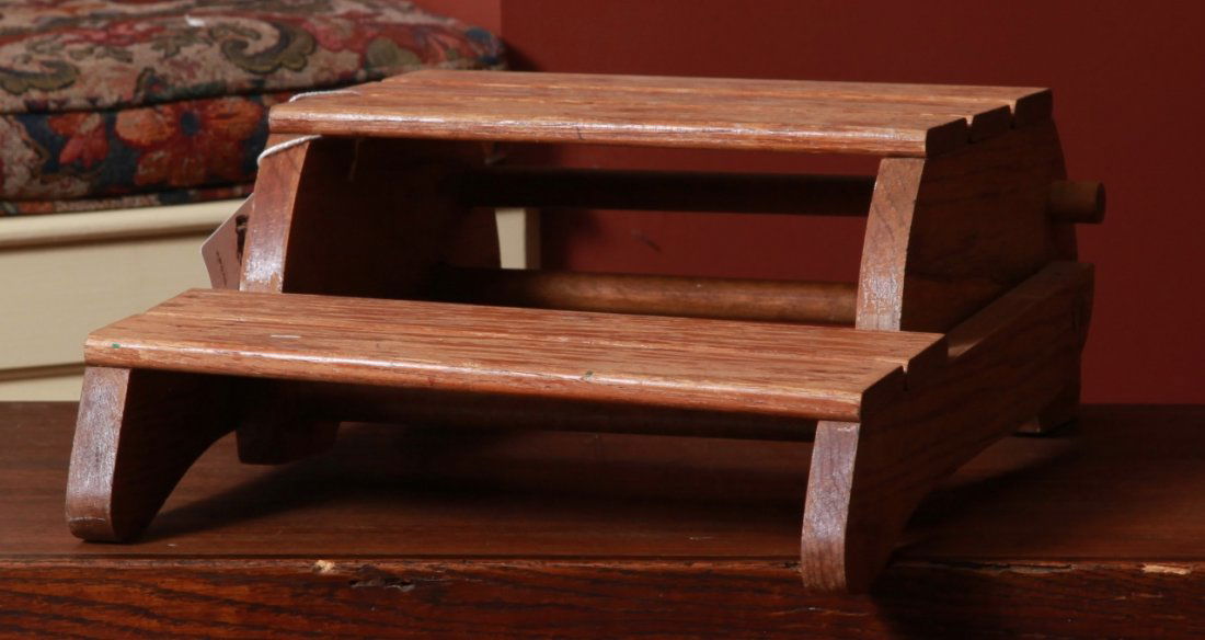 Adjustable Children's Wooden Step Stool (1 of 1)